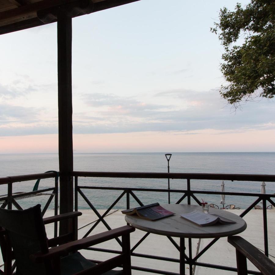 To Petrino Apartment Agios Ioannis  Exterior photo