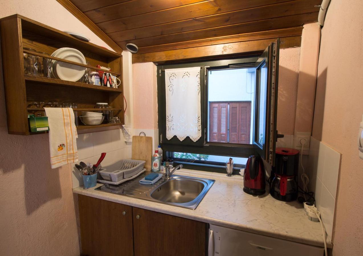 To Petrino Apartment Agios Ioannis  Exterior photo